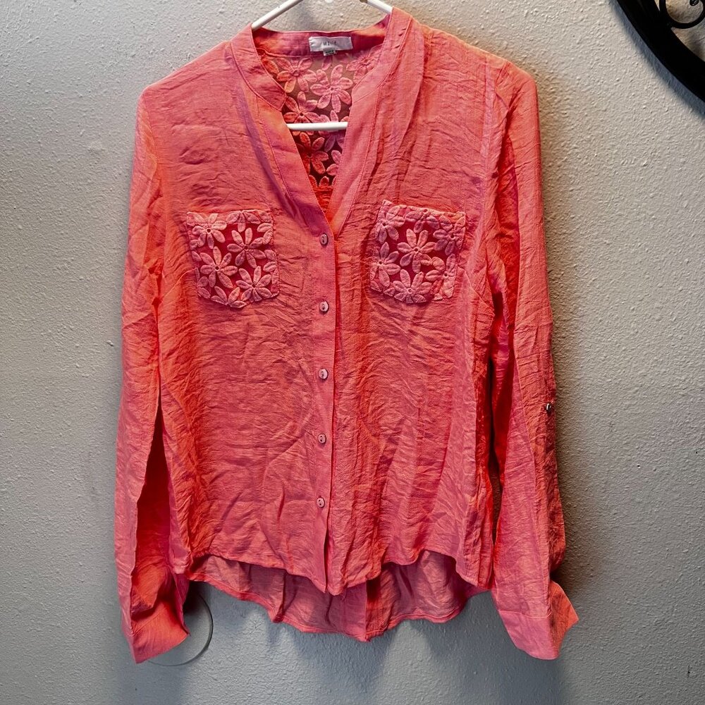 MINE Pink Sheer Button-Up Blouse - Floral Embroidered Pockets -‎ Size Large